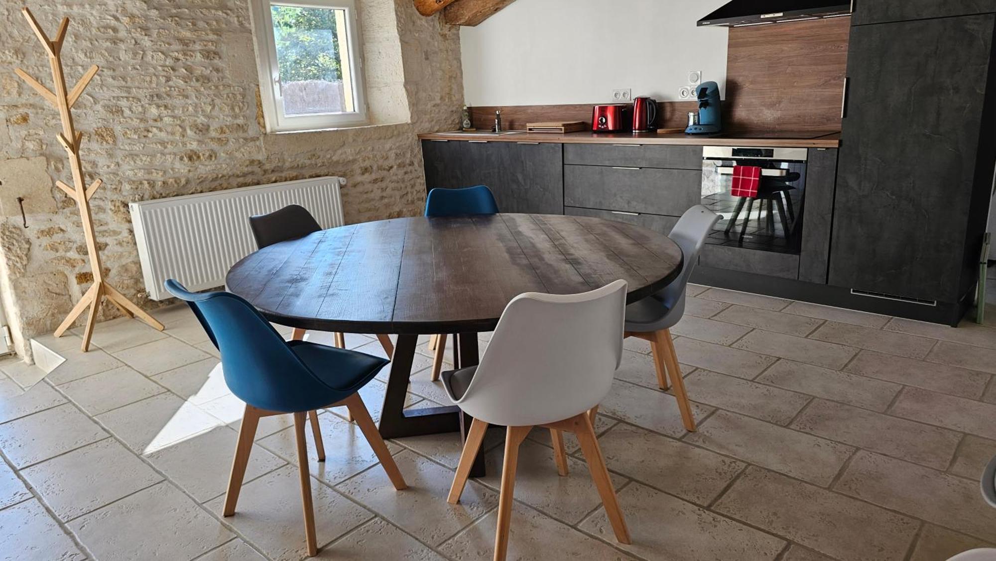 Le Gite De Malecot Gite Familial De 5 Personnes Coulon Exterior photo
